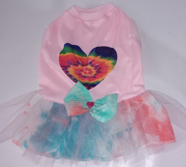 .Vestido Tie-Dye para cães e gatos